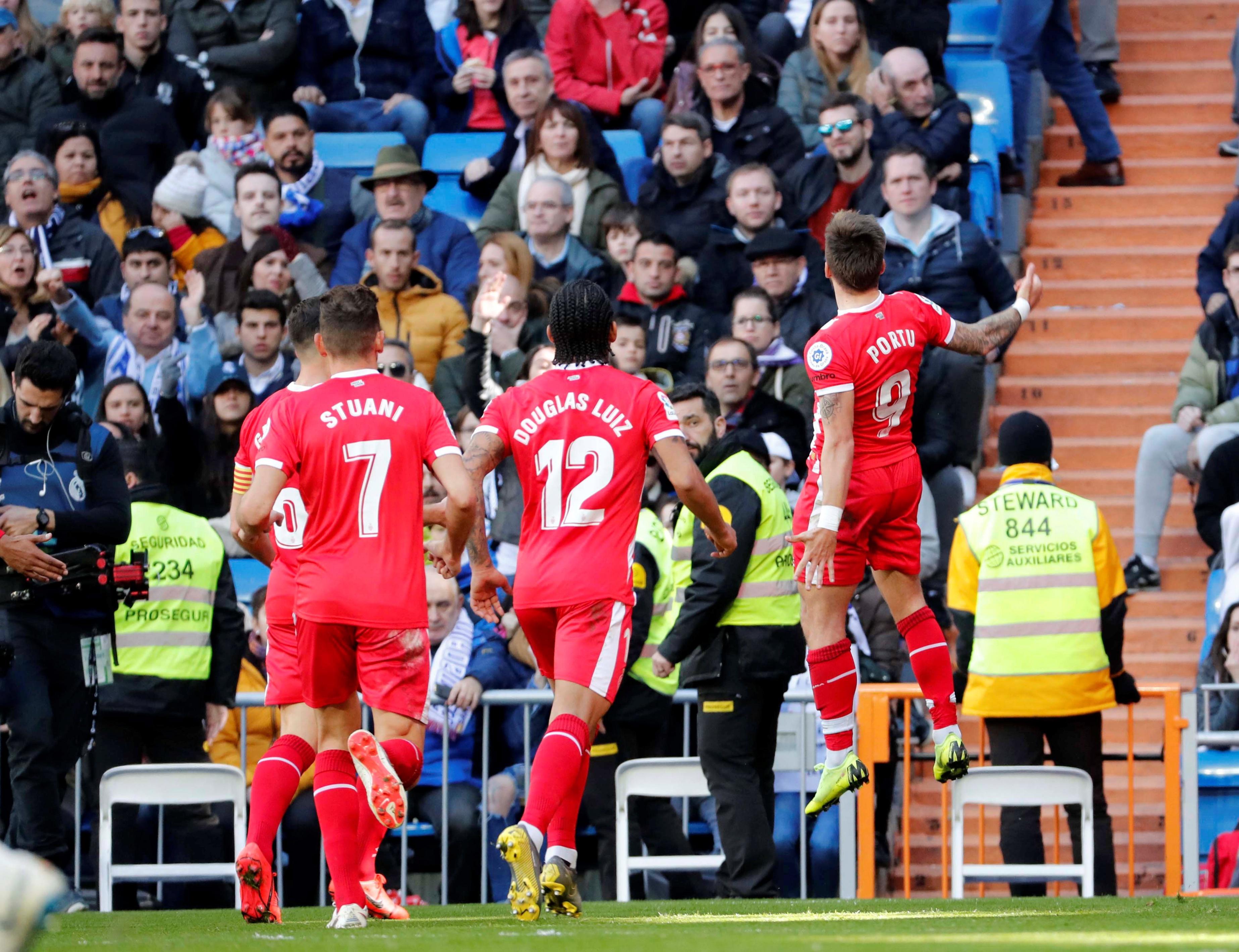 但他始终无 但他始终无